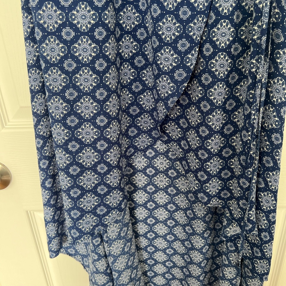 Tristan Navy and White Patterned Maxi Wrap Dress size S - Picture 5 of 5